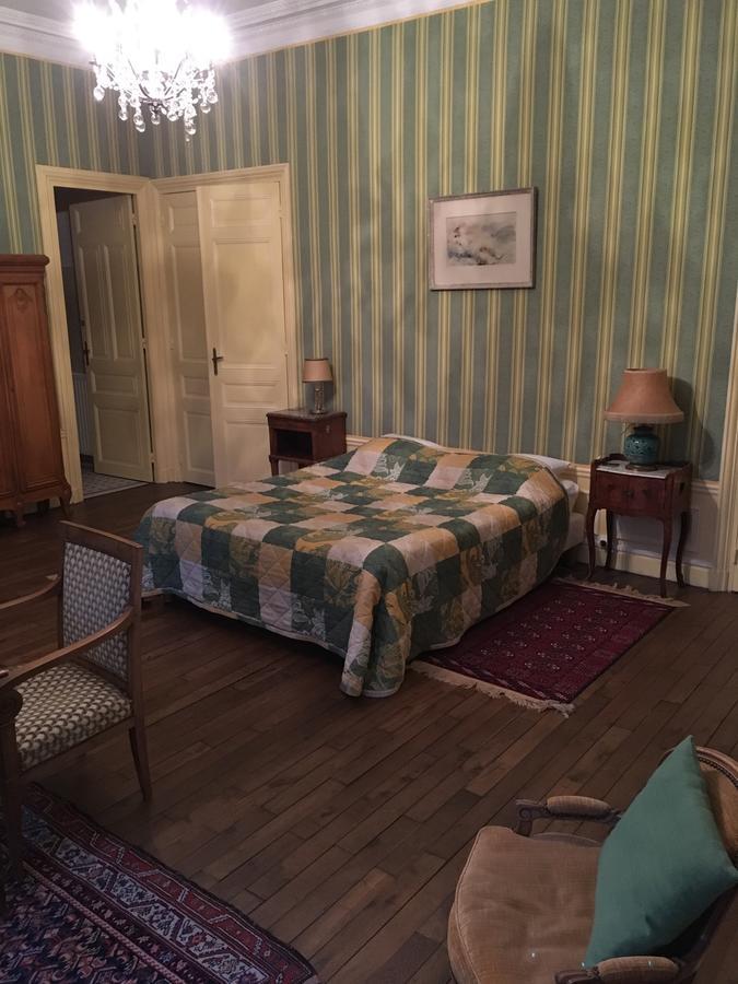 Manoir De La Graviere Bed & Breakfast Mouzon  Dış mekan fotoğraf