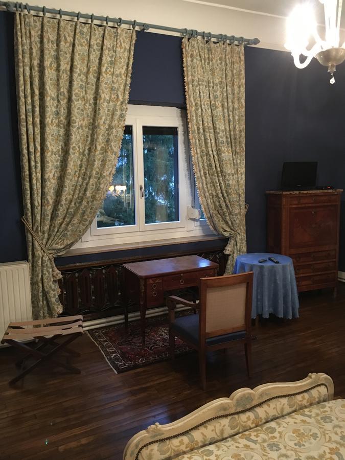 Manoir De La Graviere Bed & Breakfast Mouzon  Dış mekan fotoğraf